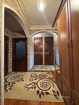 Satılır 3 otaqlı köhnə tikili 90 m²