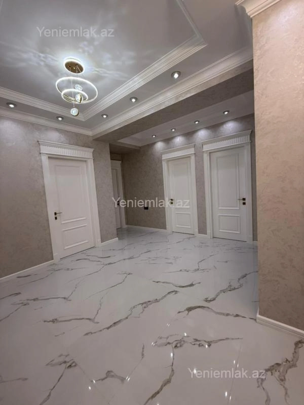 Satılır 3 otaqlı yeni tikili 145 m²
