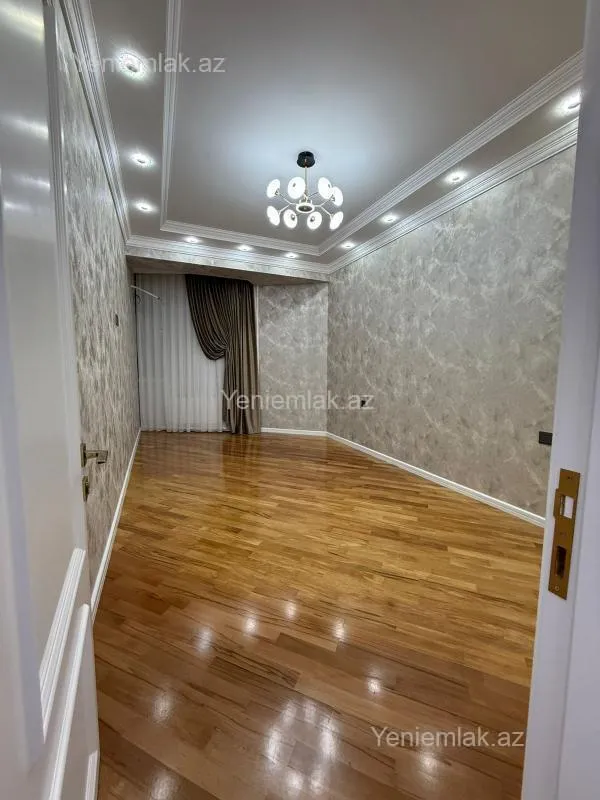 Satılır 3 otaqlı yeni tikili 145 m²