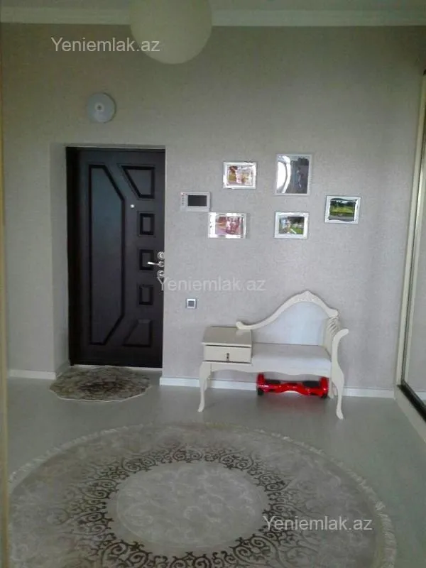 Satılır 2 otaqlı yeni tikili 110 m²