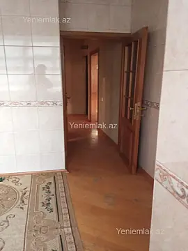 Satılır 2 otaqlı köhnə tikili 60 m²