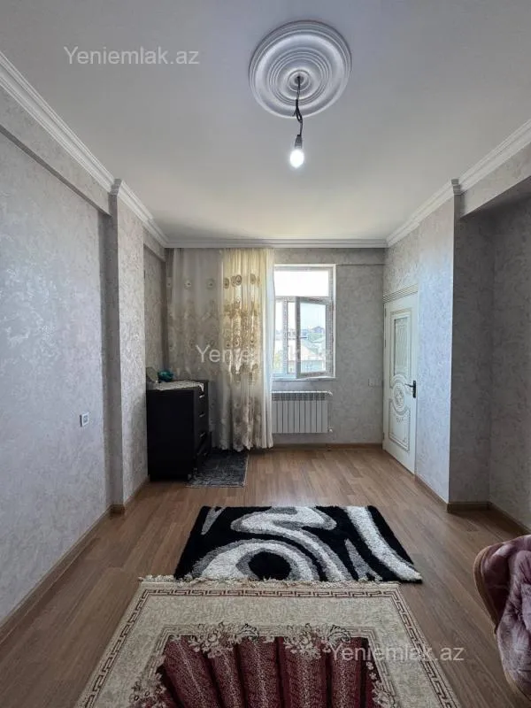 Satılır 3 otaqlı yeni tikili 73 m²