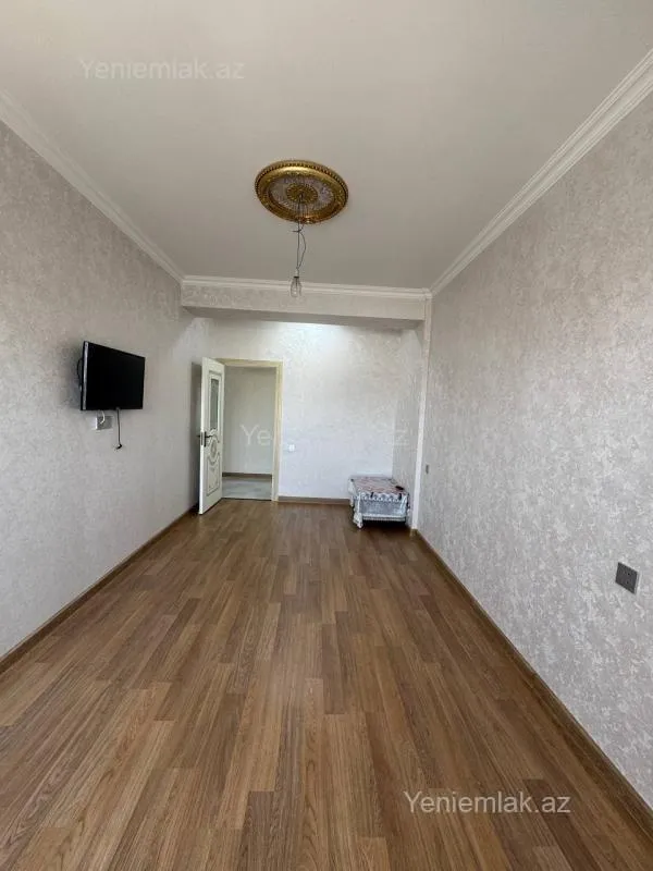Satılır 3 otaqlı yeni tikili 73 m²