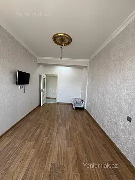 Satılır 3 otaqlı yeni tikili 73 m²