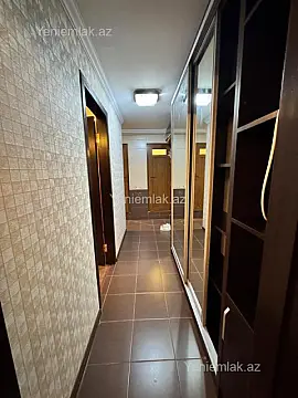Satılır 2 otaqlı köhnə tikili 65 m²