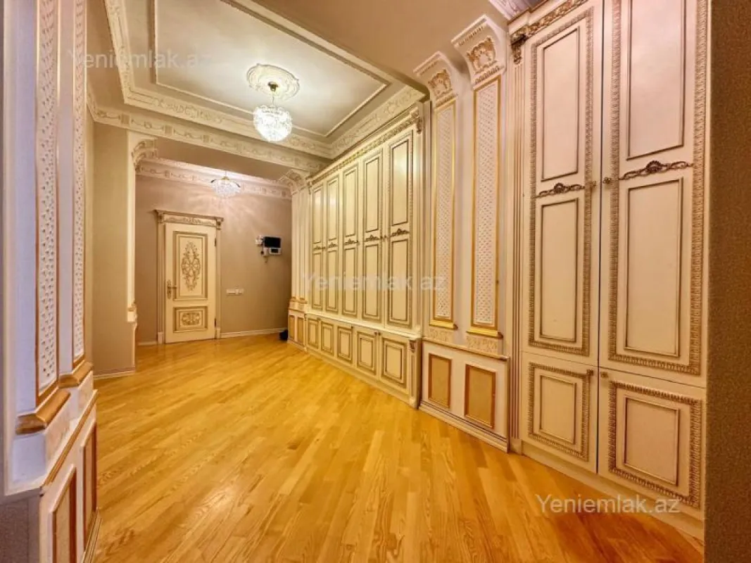 Satılır 3 otaqlı yeni tikili 167 m²