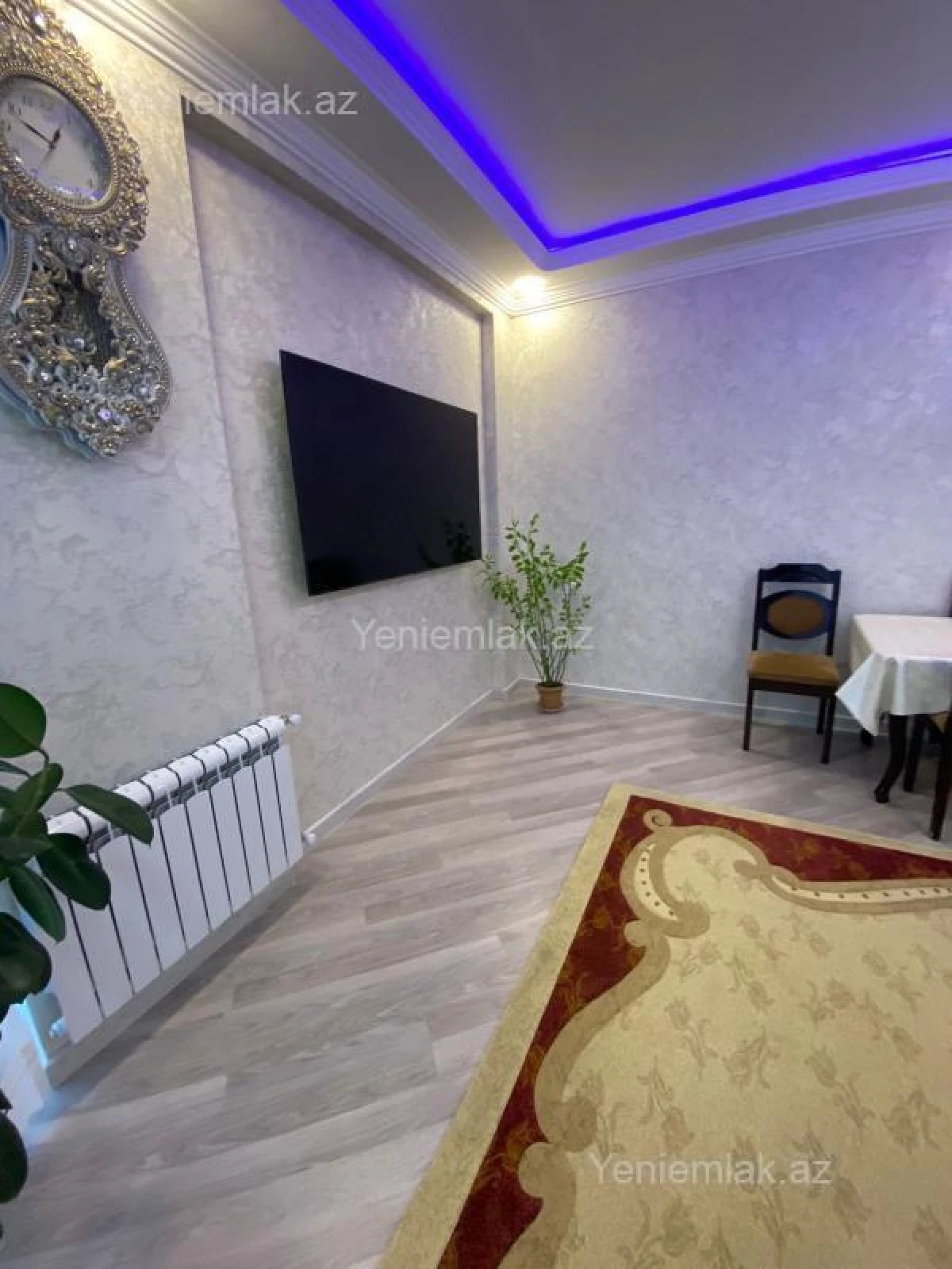 Satılır 3 otaqlı yeni tikili 130 m²