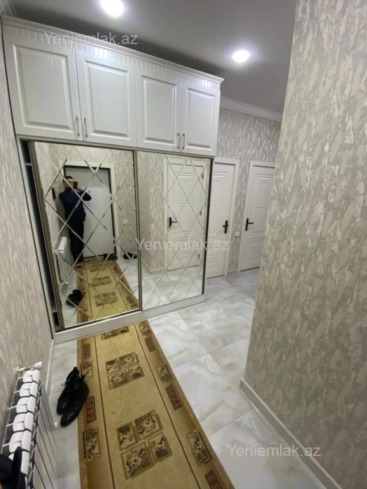 Satılır 3 otaqlı yeni tikili 130 m²