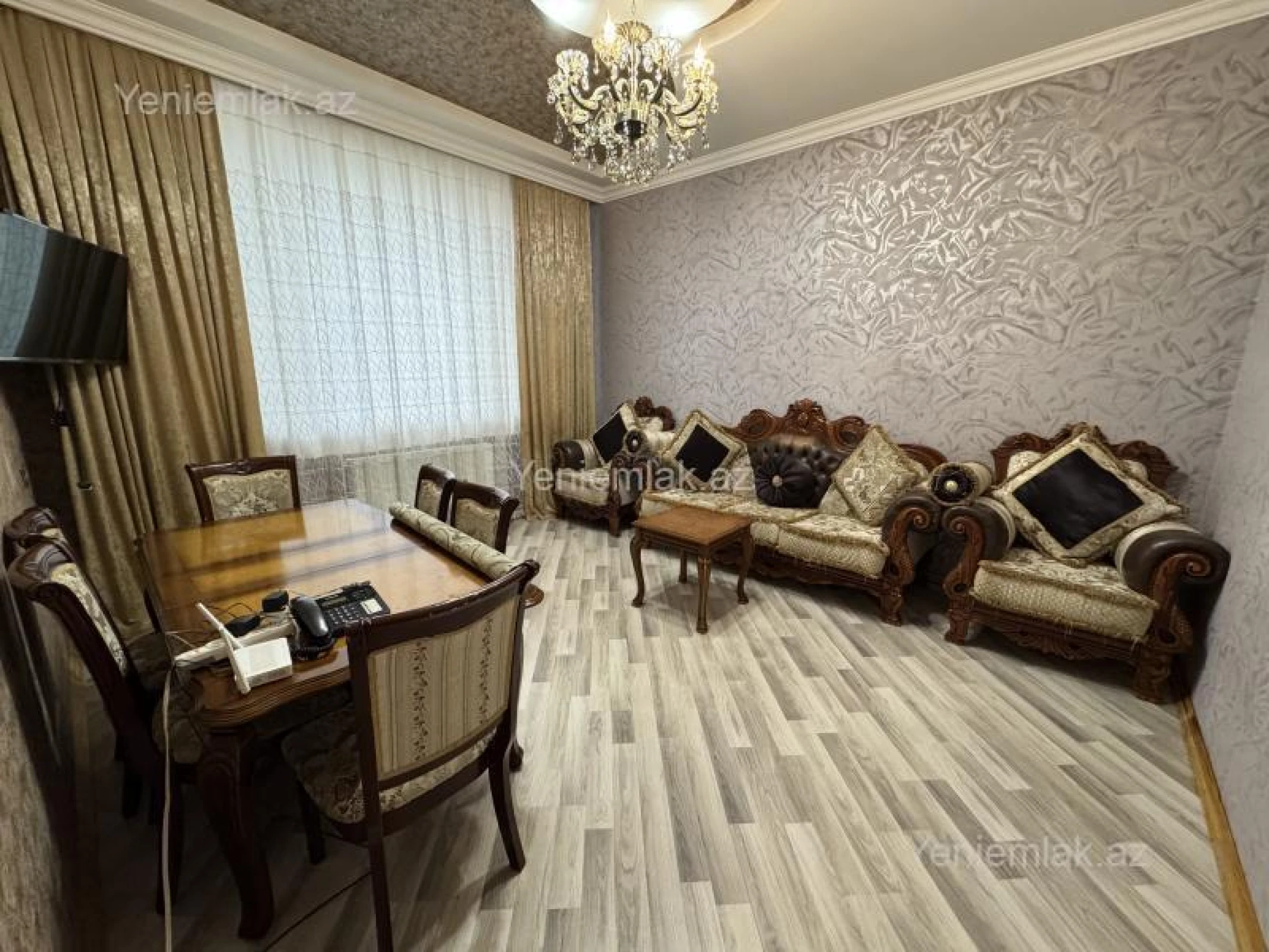 Satılır 5 otaqlı həyət evi 200 m²