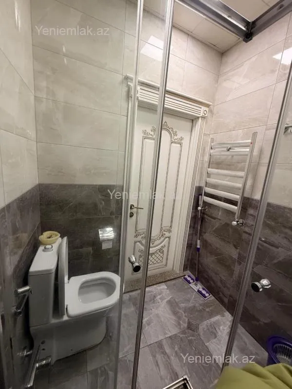 Satılır 3 otaqlı yeni tikili 70 m²