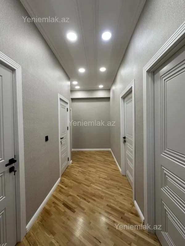 Satılır 3 otaqlı yeni tikili 72 m²