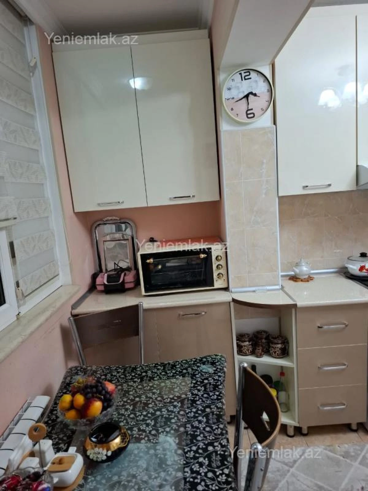 Satılır 2 otaqlı köhnə tikili 55 m²