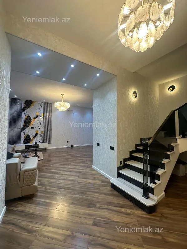 Satılır 4 otaqlı həyət evi 150 m²