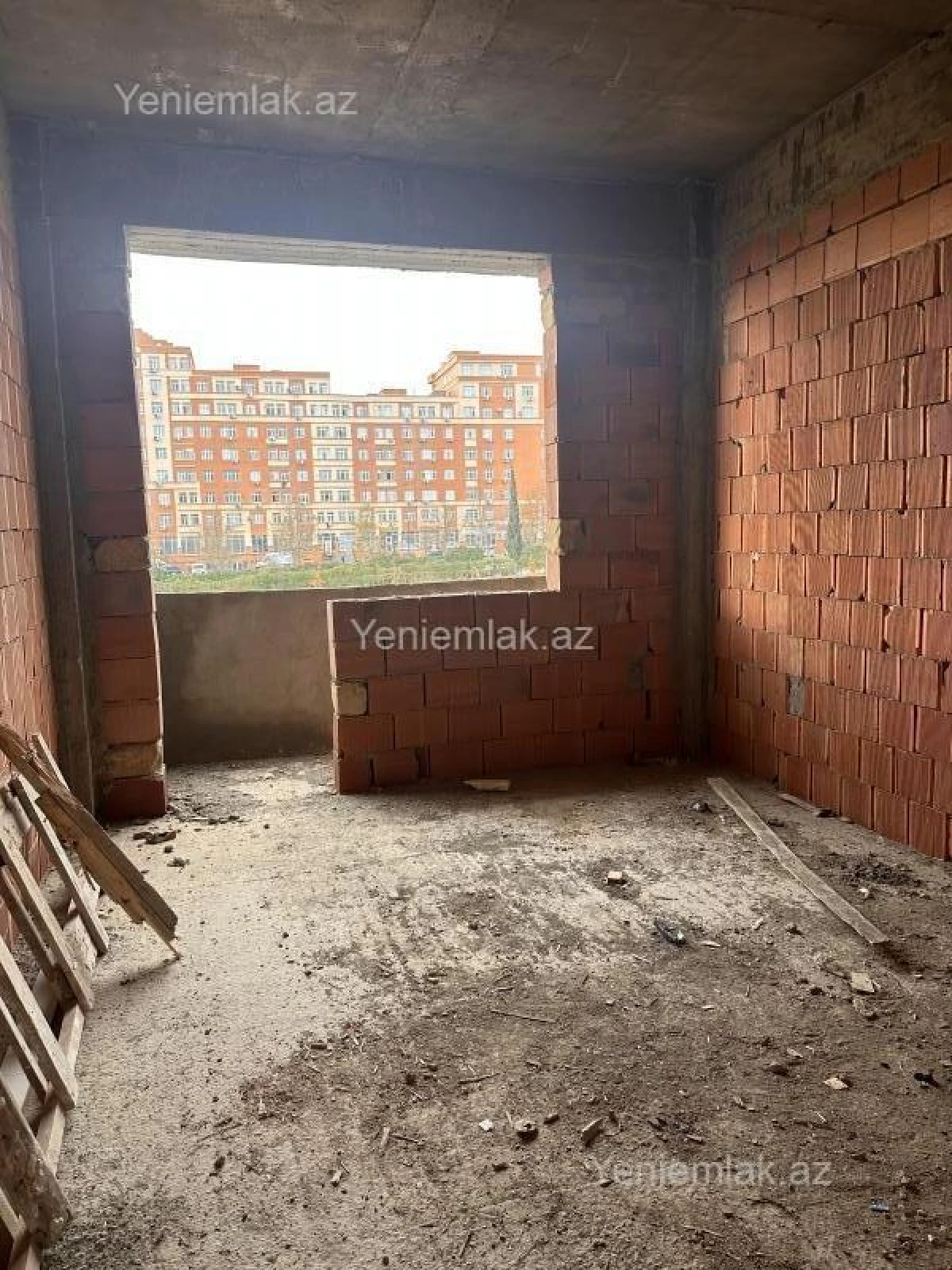 Satılır 2 otaqlı yeni tikili 74 m²