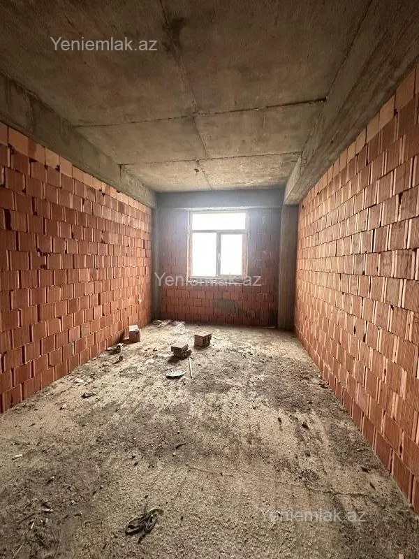 Satılır 2 otaqlı yeni tikili 74 m²