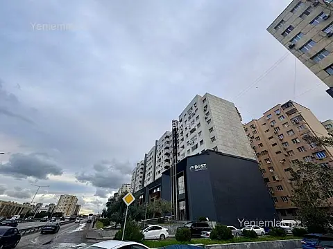 Satılır 2 otaqlı yeni tikili 70 m²