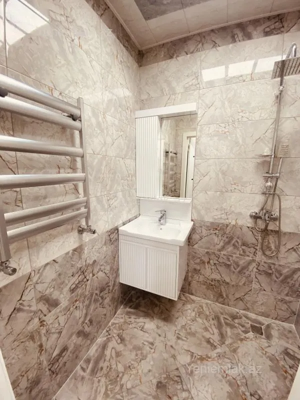 Satılır 2 otaqlı yeni tikili 40 m²