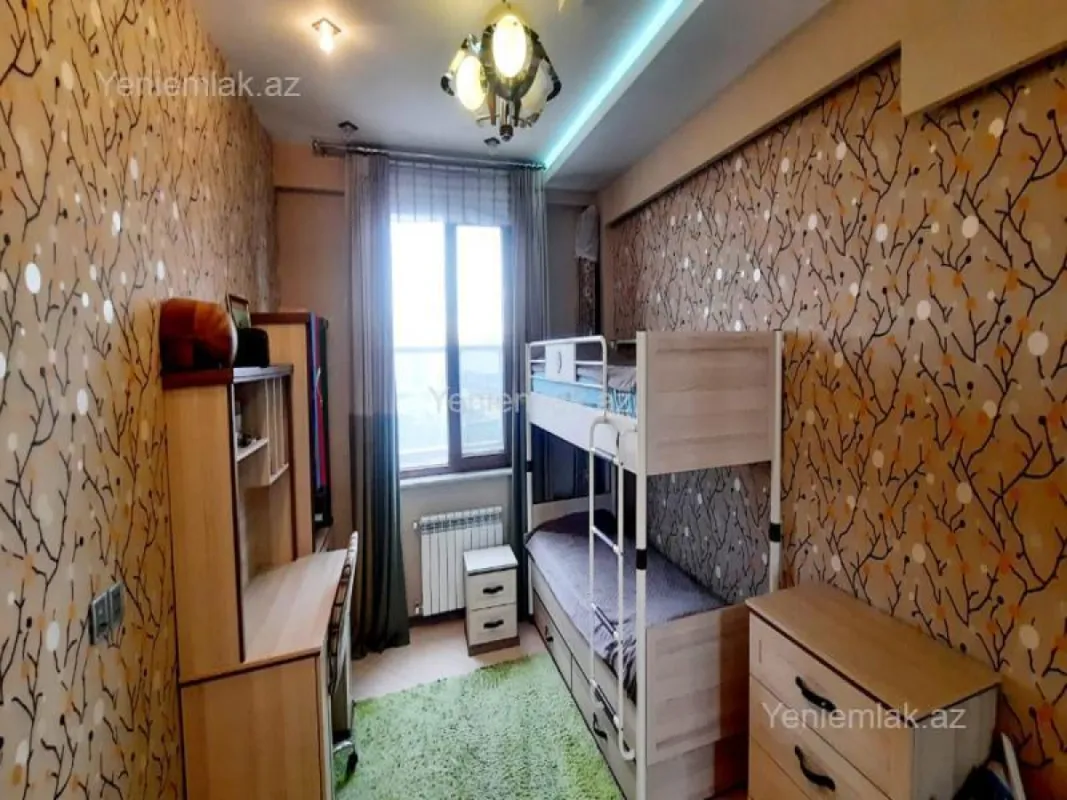 Satılır 4 otaqlı yeni tikili 167 m²