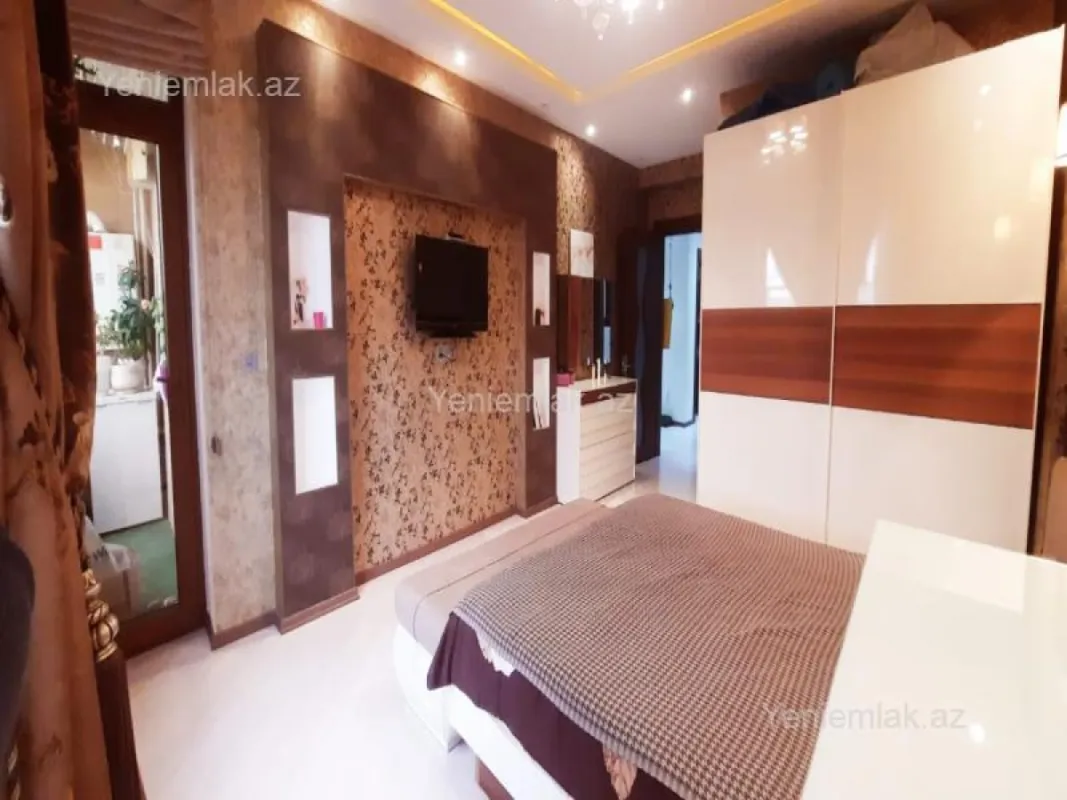 Satılır 4 otaqlı yeni tikili 167 m²