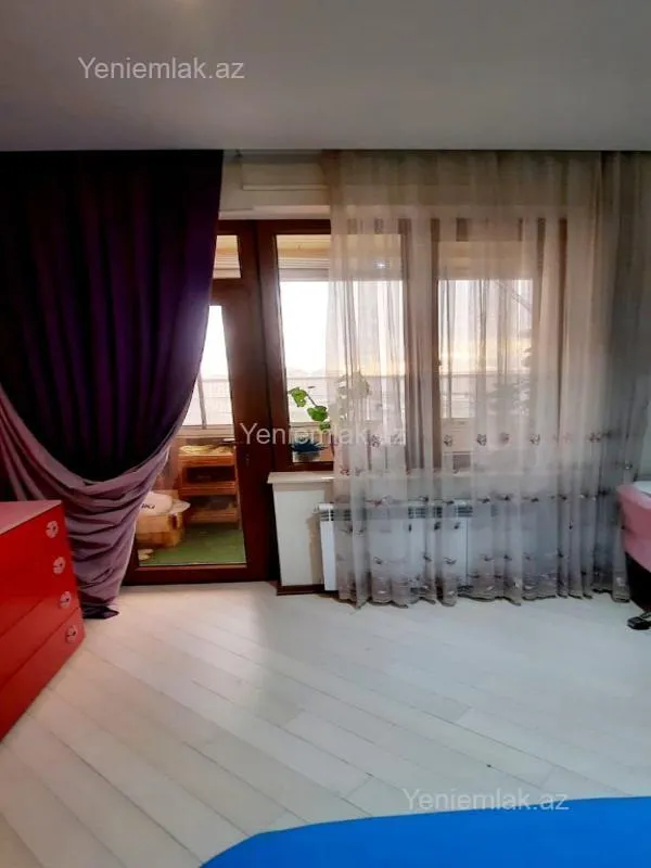 Satılır 4 otaqlı yeni tikili 167 m²