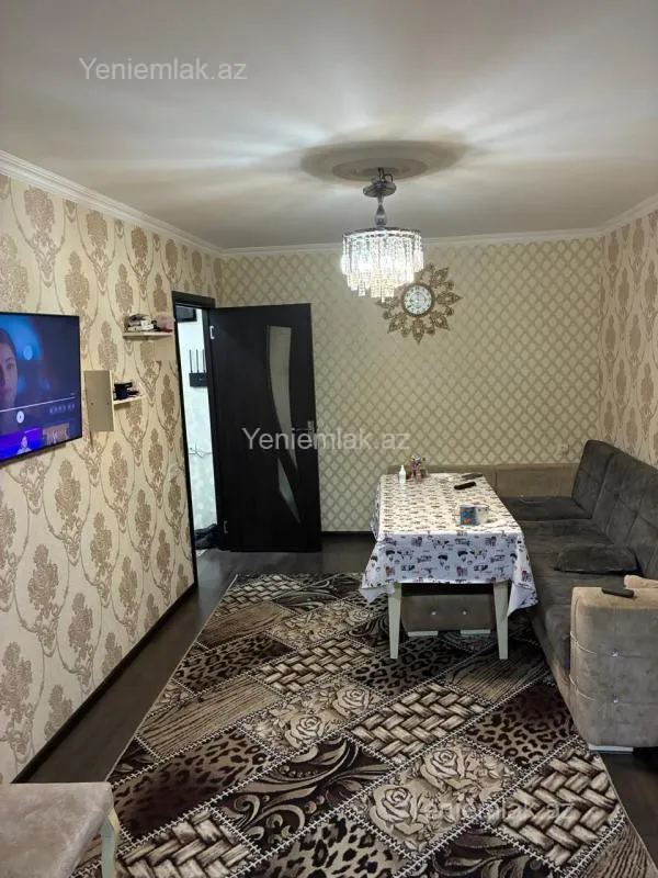 Satılır 2 otaqlı köhnə tikili 35 m²