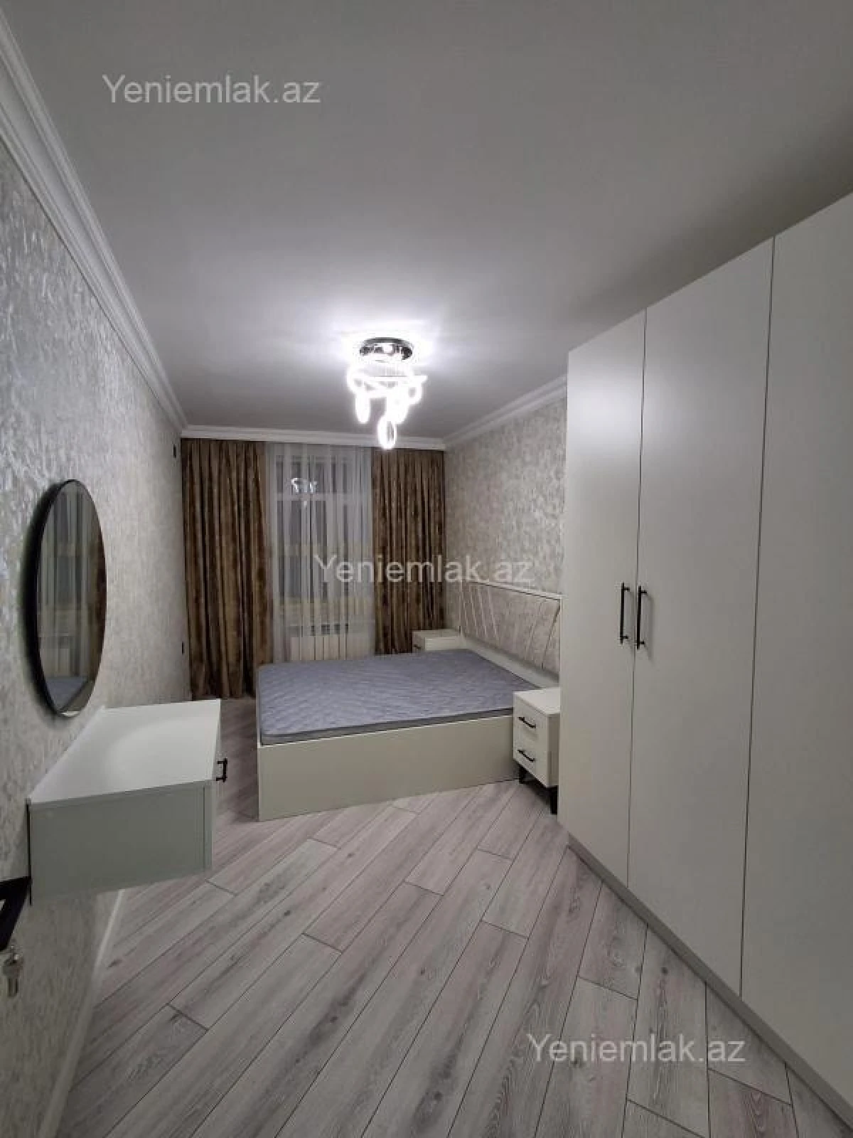 Satılır 3 otaqlı köhnə tikili 70 m²