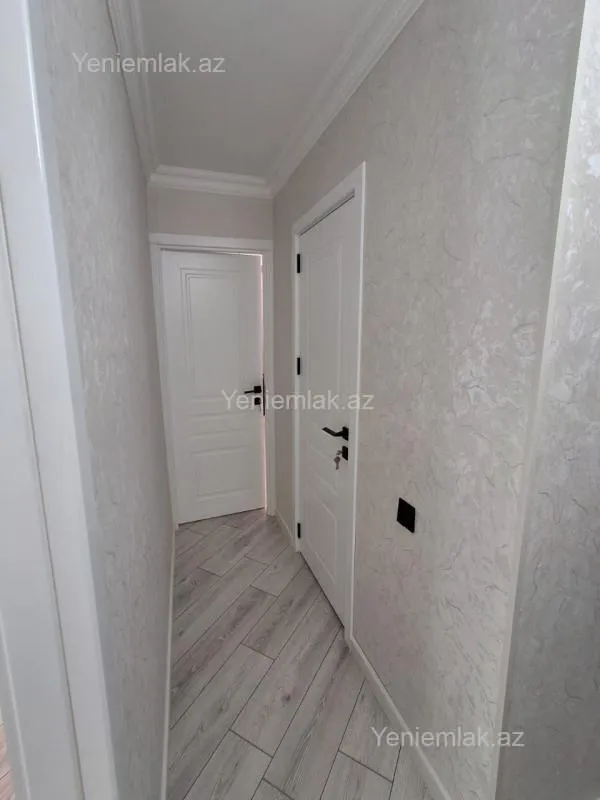Satılır 3 otaqlı köhnə tikili 70 m²
