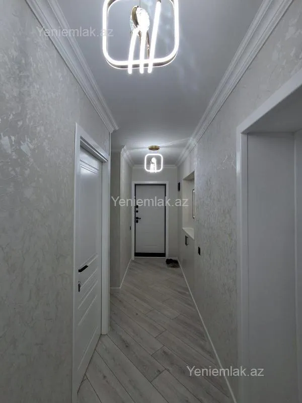 Satılır 3 otaqlı köhnə tikili 70 m²