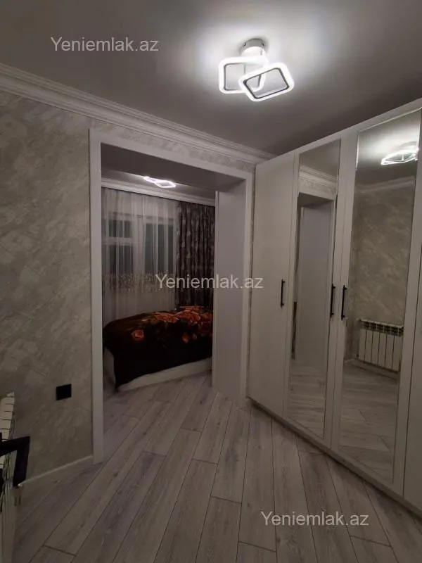 Satılır 3 otaqlı köhnə tikili 70 m²