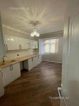Satılır 2 otaqlı köhnə tikili 70 m²