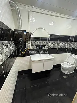 Satılır 2 otaqlı köhnə tikili 70 m²