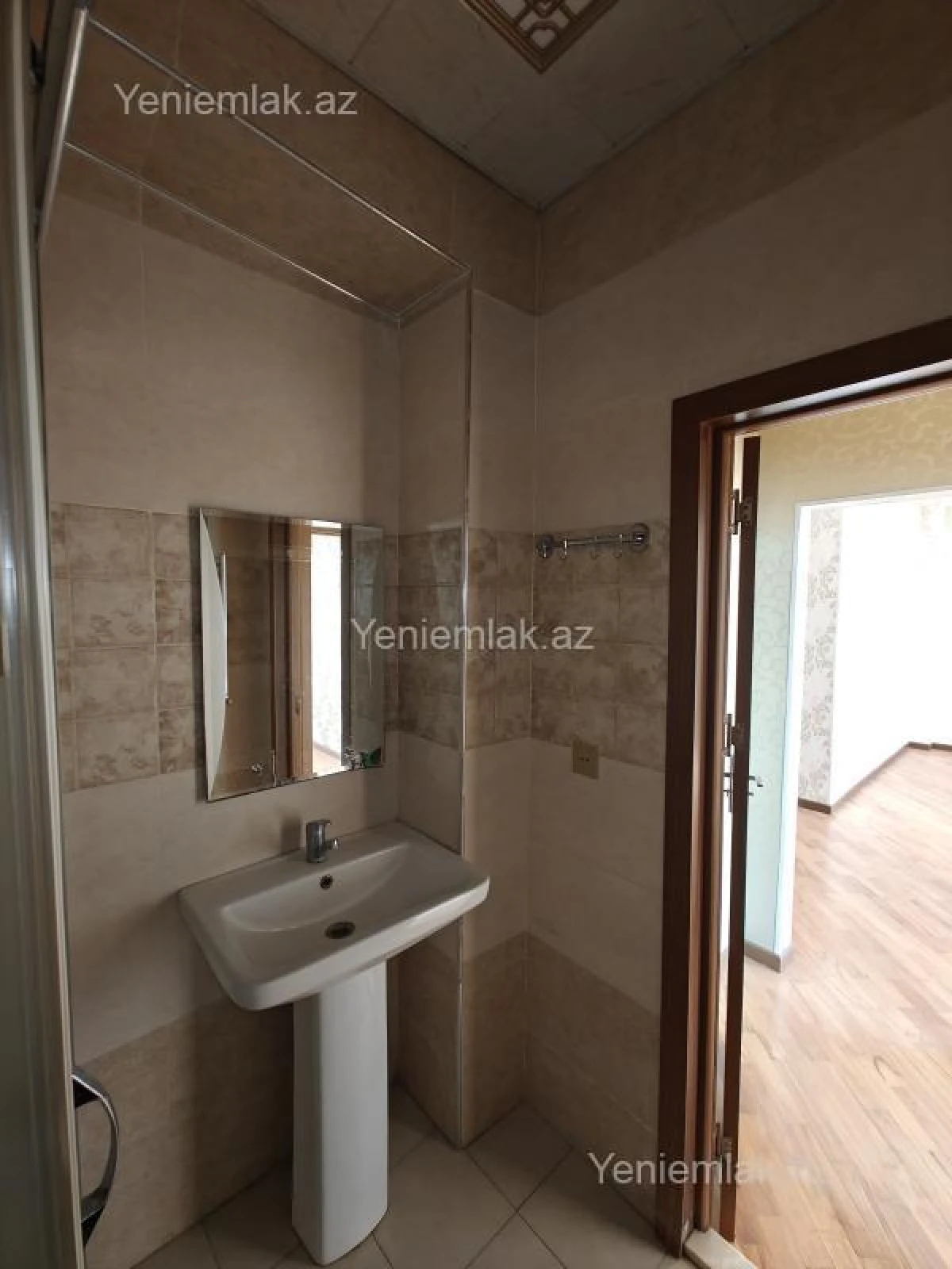 Satılır 3 otaqlı yeni tikili 106 m²