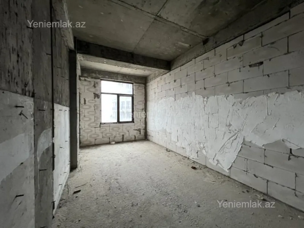 Satılır 4 otaqlı yeni tikili 200 m²