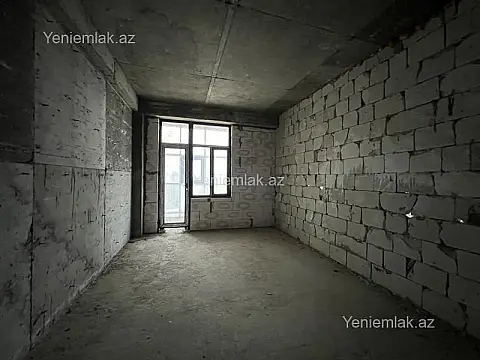 Satılır 4 otaqlı yeni tikili 200 m²