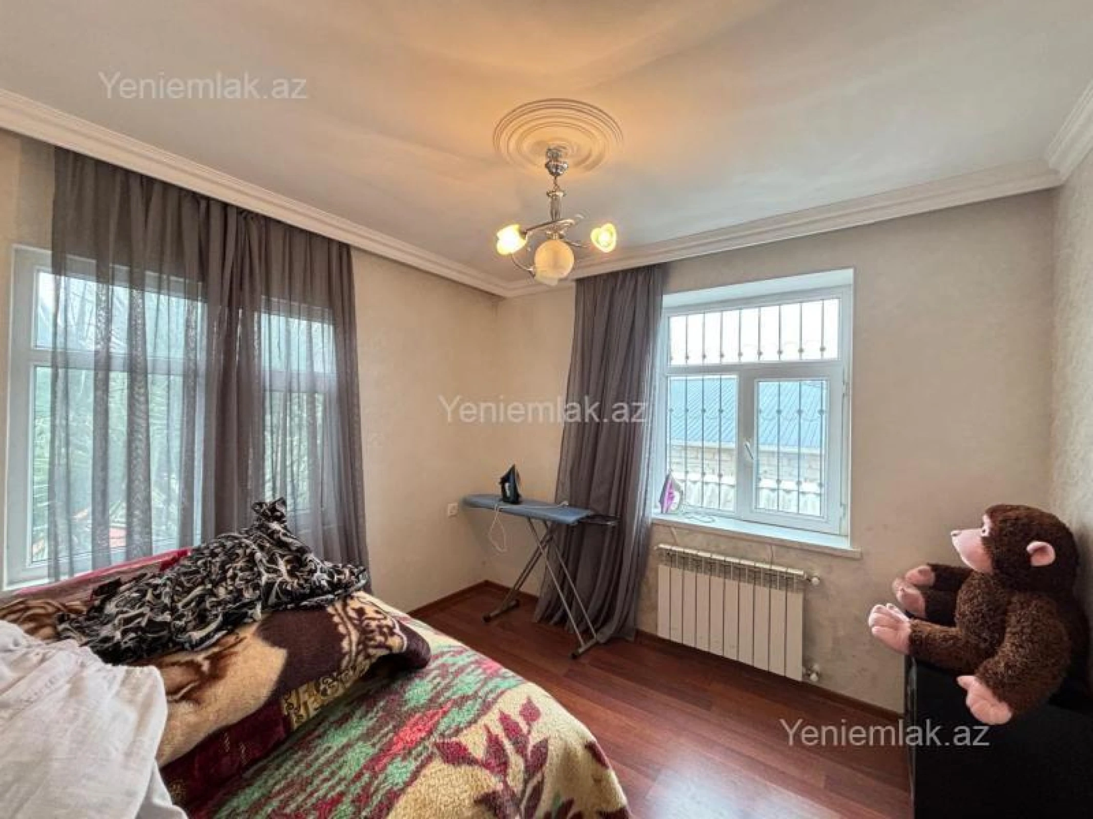 Satılır 4 otaqlı həyət evi 100 m²