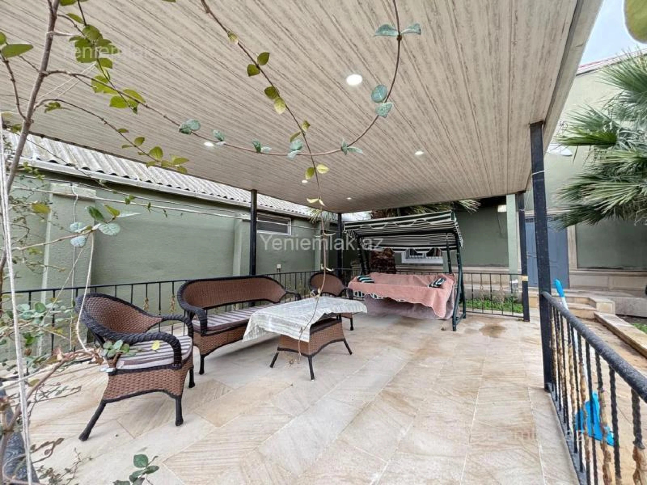 Satılır 4 otaqlı həyət evi 100 m²