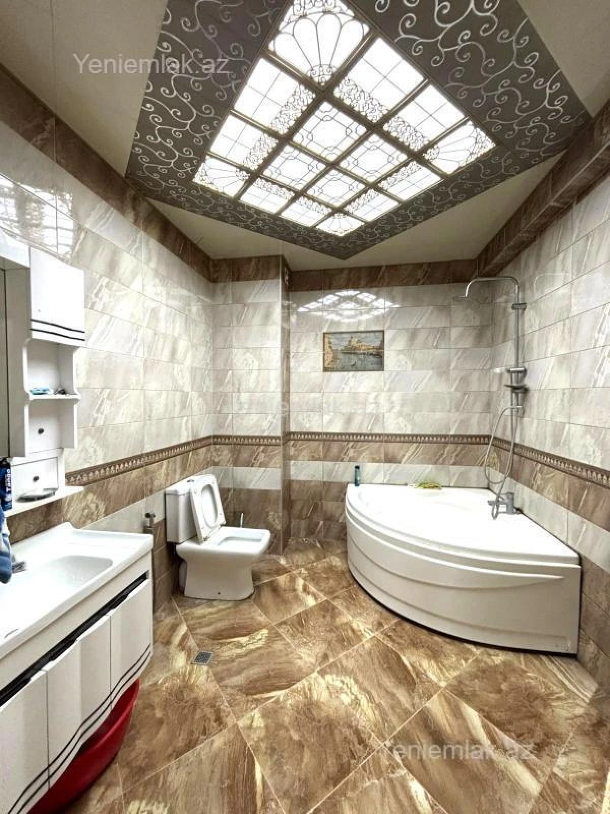 Satılır 4 otaqlı yeni tikili 197 m²