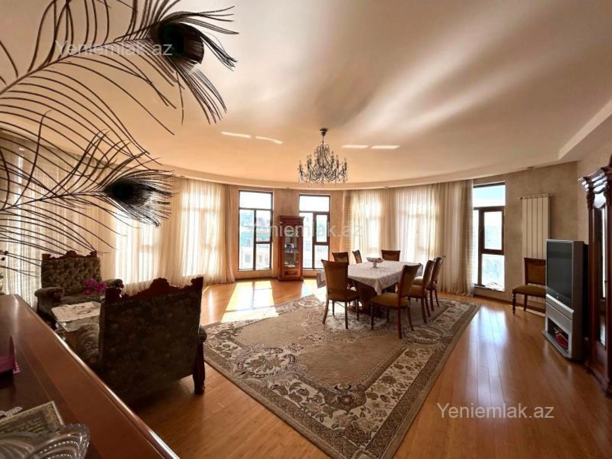 Satılır 4 otaqlı yeni tikili 197 m²