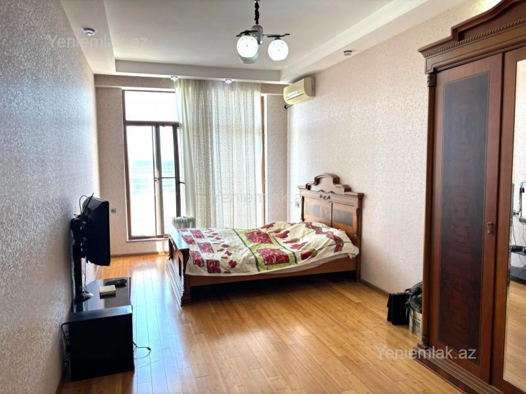 Satılır 4 otaqlı yeni tikili 197 m²