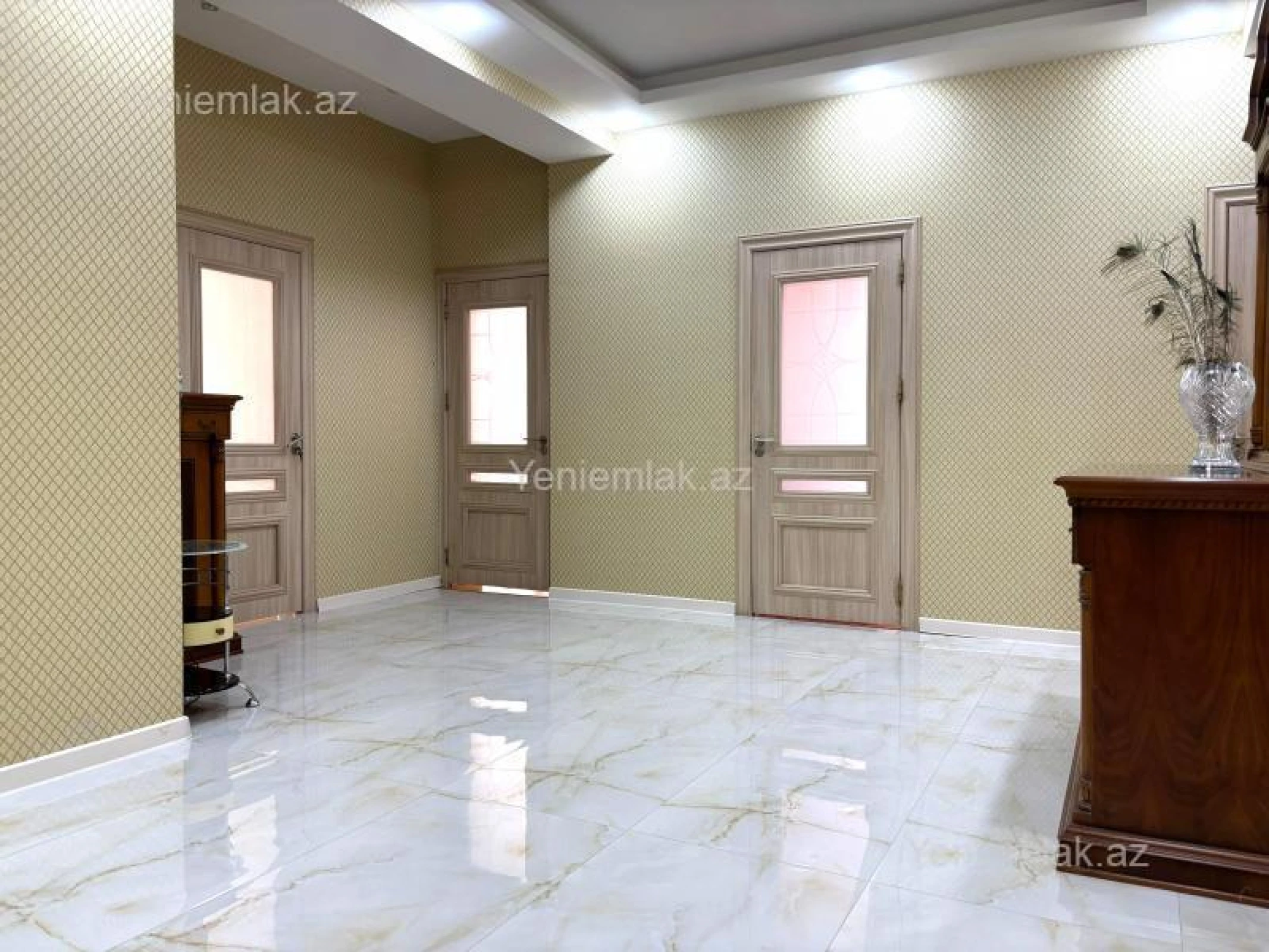 Satılır 4 otaqlı yeni tikili 197 m²