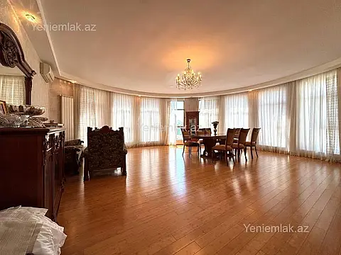 Satılır 4 otaqlı yeni tikili 197 m²