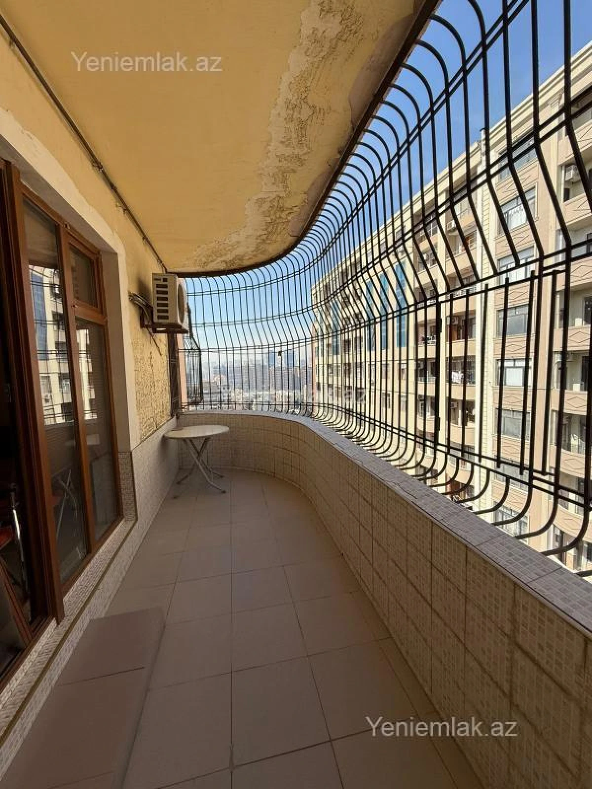 Satılır 3 otaqlı yeni tikili 150 m²