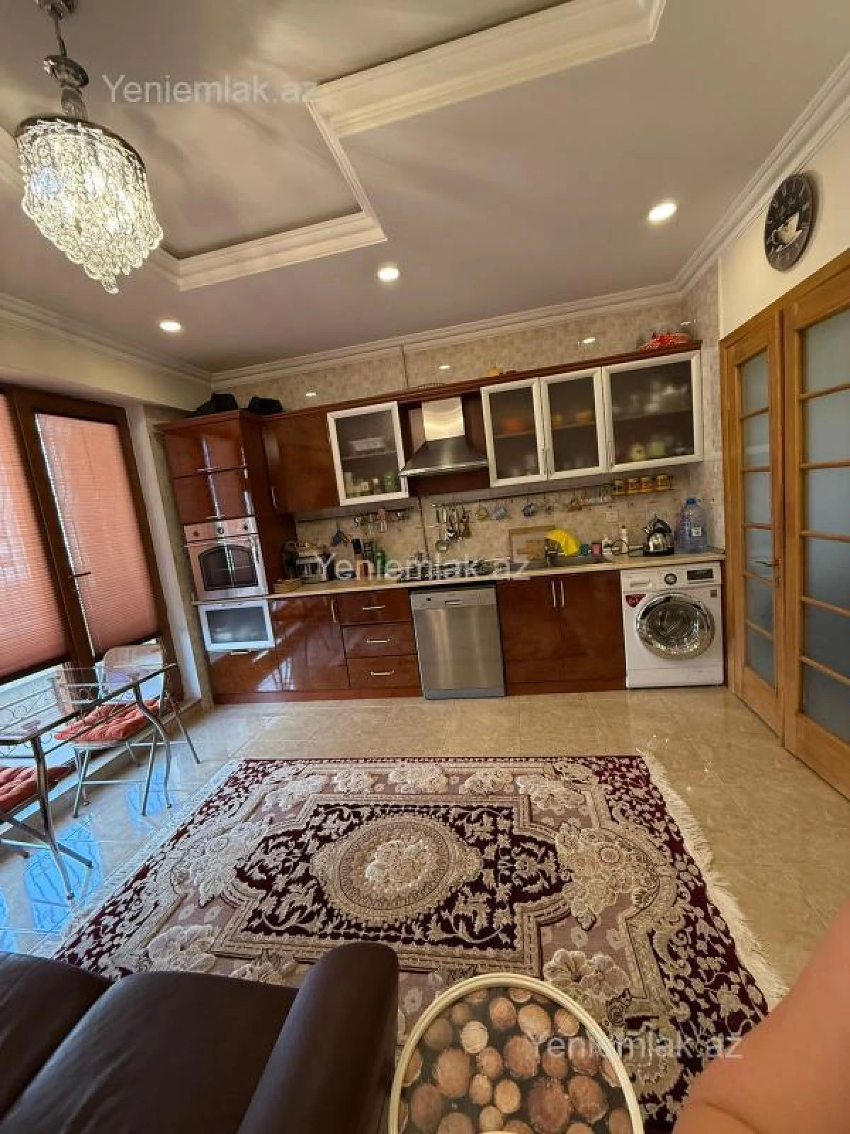 Satılır 3 otaqlı yeni tikili 150 m²