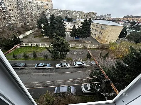 Satılır 2 otaqlı köhnə tikili 45 m²