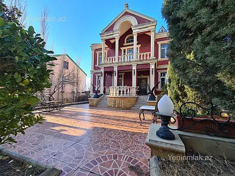Satılır 5 otaqlı həyət evi 500 m²