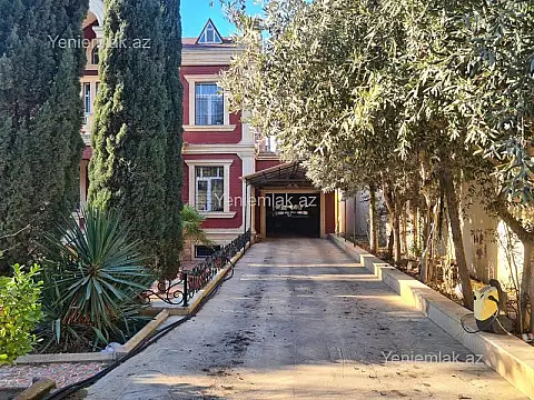 Satılır 5 otaqlı həyət evi 500 m²