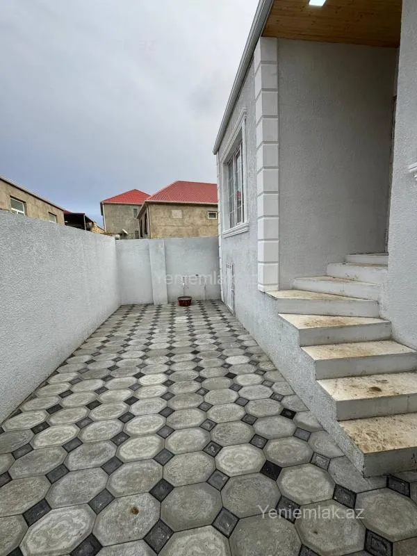 Satılır 3 otaqlı həyət evi 70 m²
