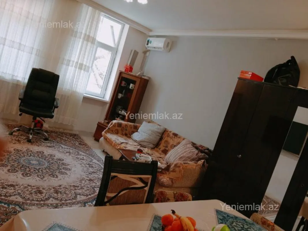 Satılır 2 otaqlı köhnə tikili 40 m²