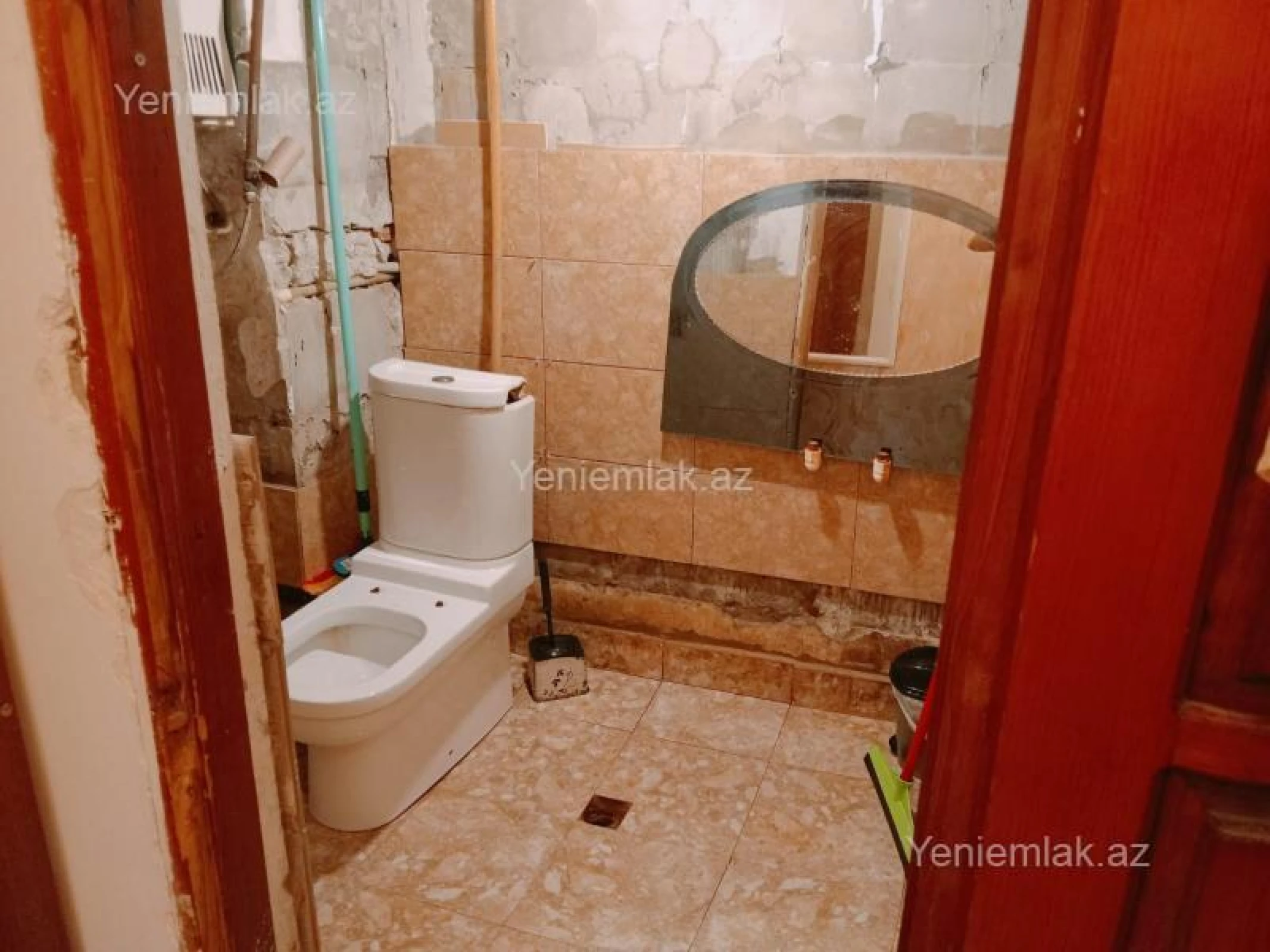 Satılır 2 otaqlı köhnə tikili 40 m²