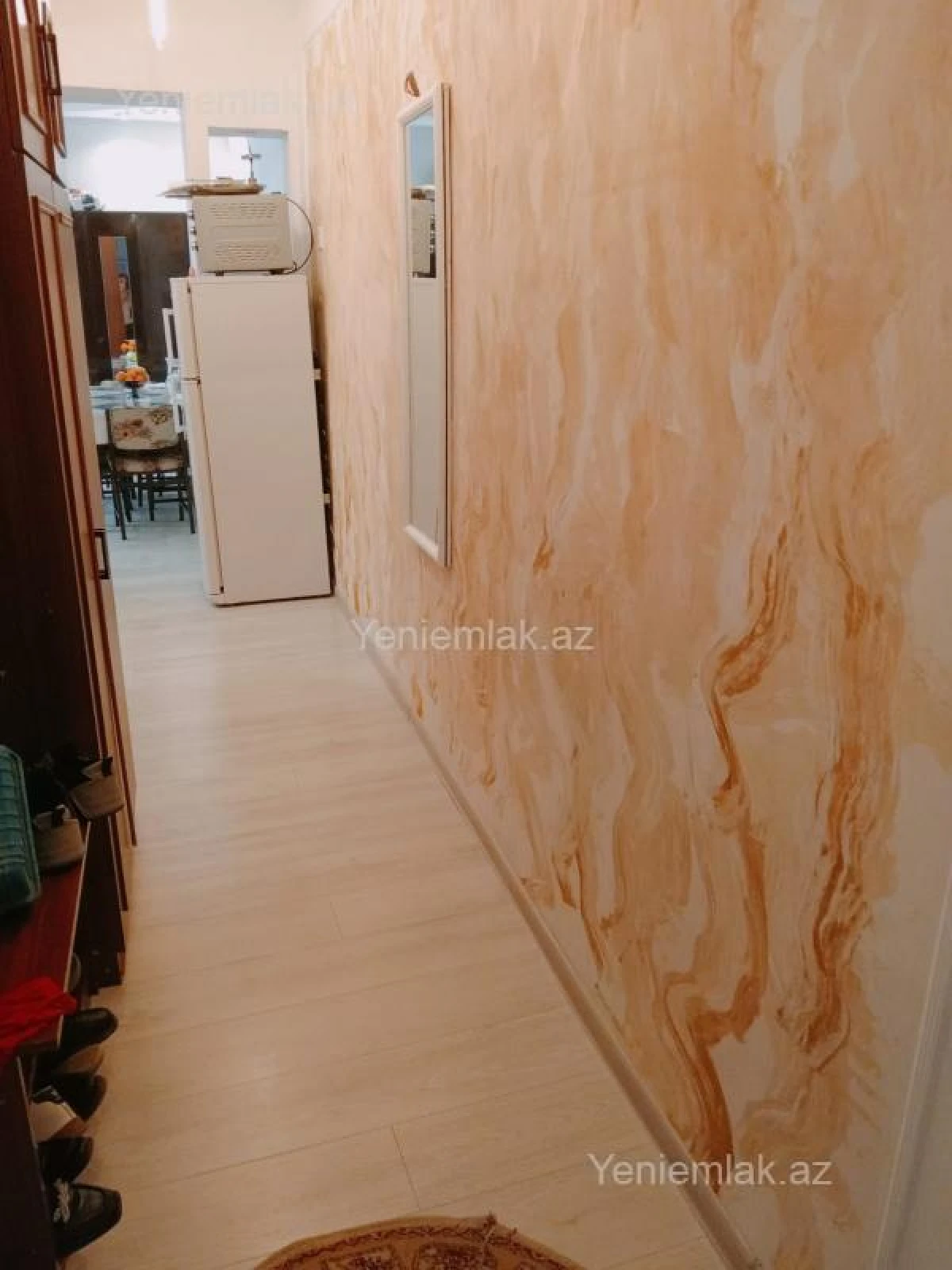 Satılır 2 otaqlı köhnə tikili 40 m²